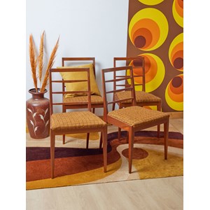 Lot de chaises scandinaves en bois n°1206