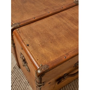 Grande malle en bois clair n°237