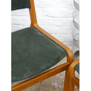 Paire de chaises en pin magnus olesen n°1187