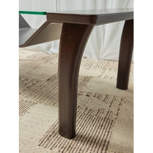 Table basse en bois foncé n°679