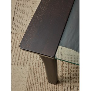 Table basse en bois foncé n°679