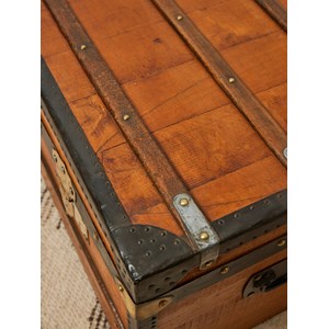 Petite malle en bois et laiton n°239