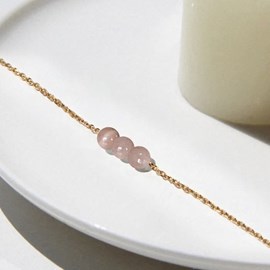 Bracelet pierre de soleil camelia or