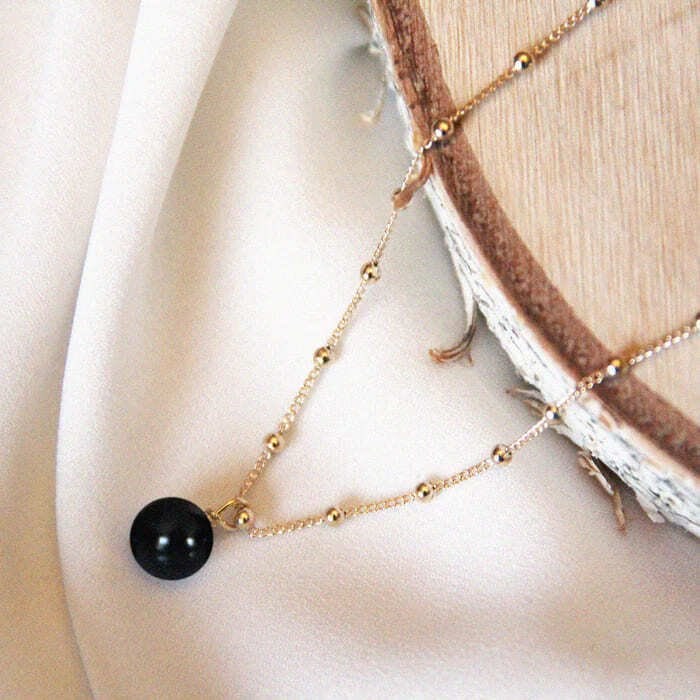 Collier obsidienne cerise or