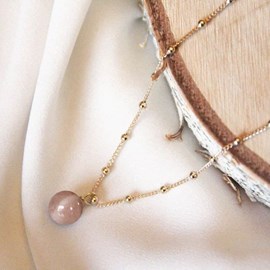 Collier pierre de soleil cerise or