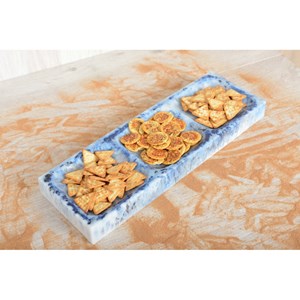 Plat apéritif 3 compartiments &nbsp; plat à cake résine bleu nuage