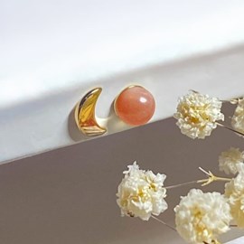 Boucles d'oreilles pierre de soleil luna or
