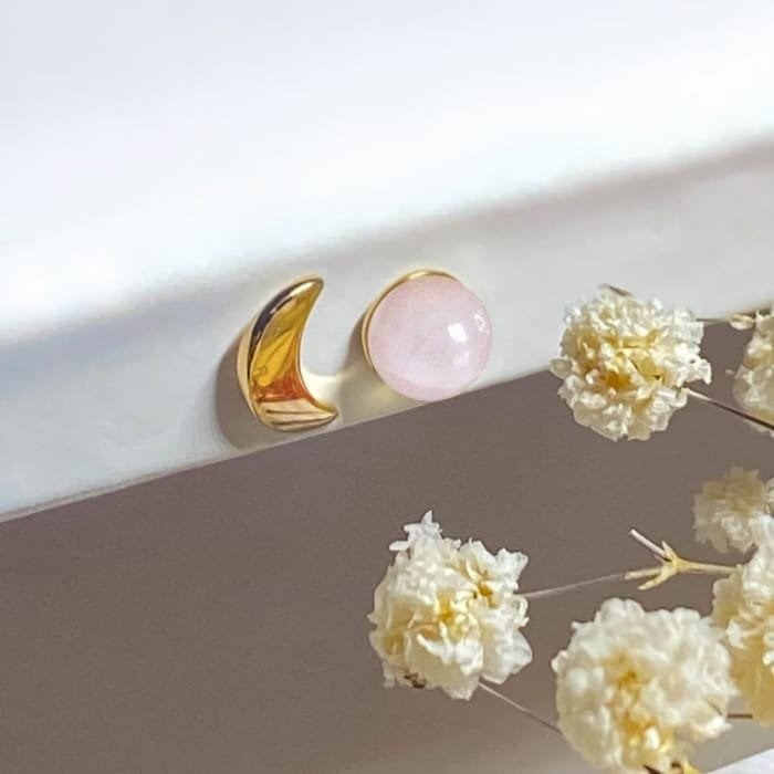 Boucles d'oreilles quartz rose luna or