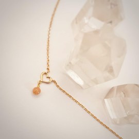 Collier cœur pierre de soleil romy or