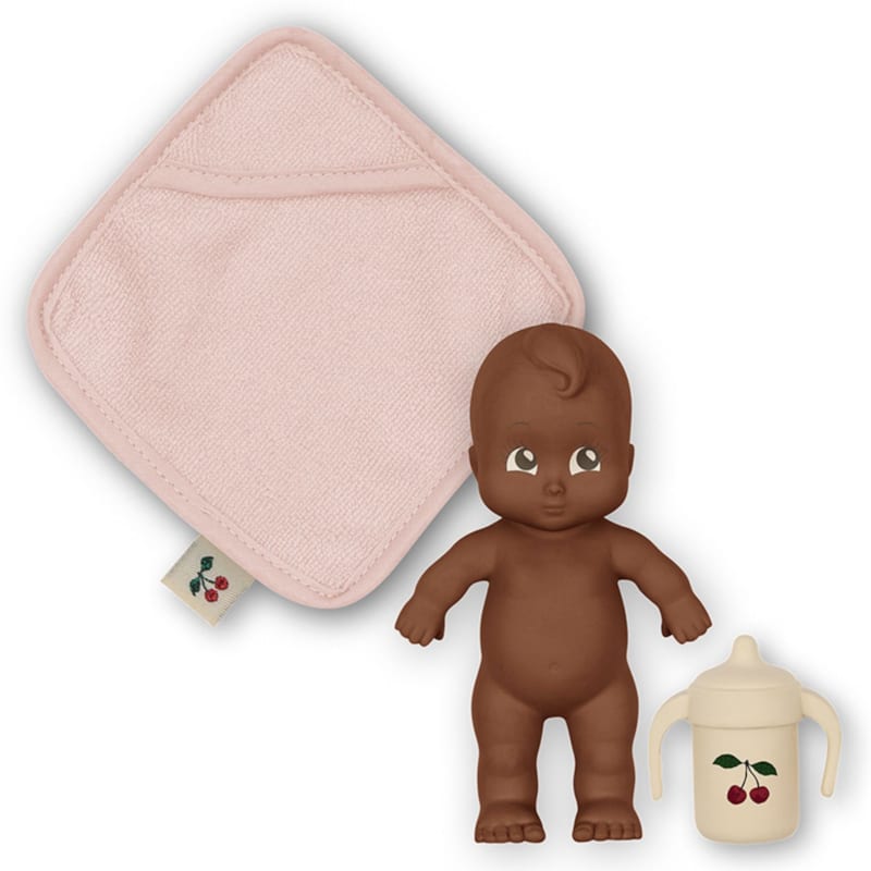 Set poupon et accessoires niki