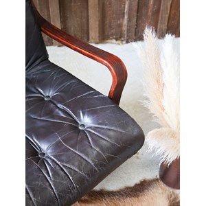 Fauteuil lounge pivotant en cuir n°673
