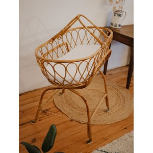 Joseph, le berceau en rotin n°13