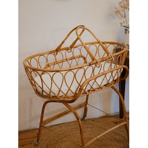 Joseph, le berceau en rotin n°13