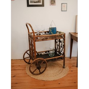 Henriette, la desserte en rotin n°166