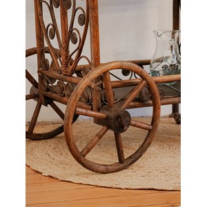 Henriette, la desserte en rotin n°166