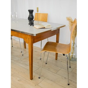 Table à manger en formica et inox n°568