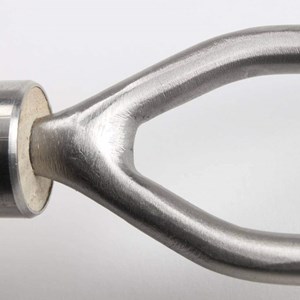 Fourchette a désherber à main