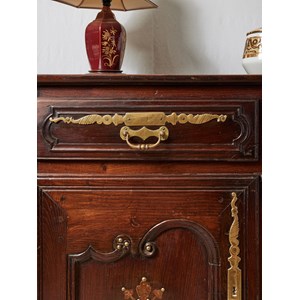 Buffet ancien en bois et laiton  n°654