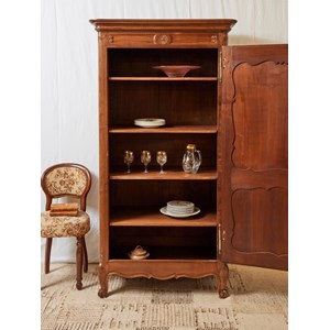 Grande armoire en merisier massif n°308