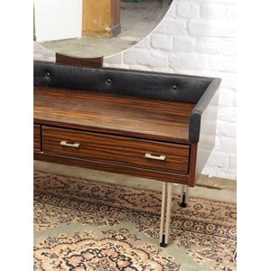 Coiffeuse en formica et simili cuir n°234