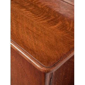 Buffet anglais en chêne tigré n°659