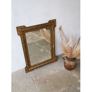 Miroir en bois sculpté doré n°952