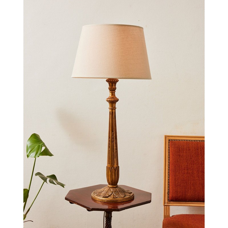 Lampe à poser xviiième en bois doré n°427