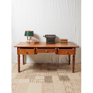 Edouard, le bureau en bois clair n°539