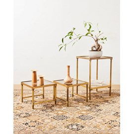 Tables d'appoint en laiton et verre fumé n°800