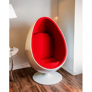 Jakob, le fauteuil eggs space age n°839