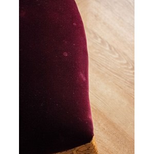 Fauteuil en velours violet n°689