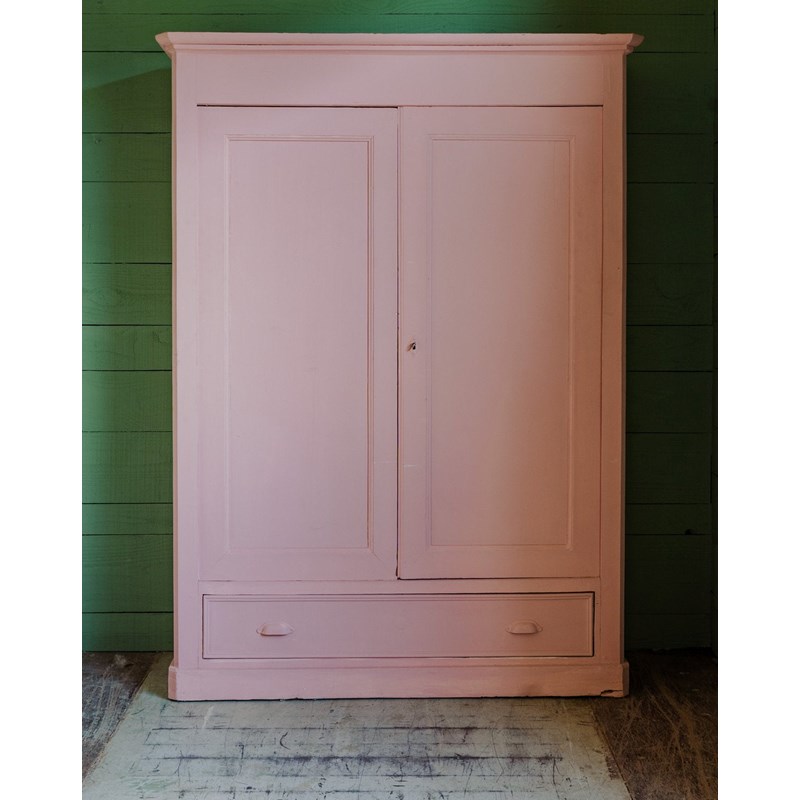 Blandine, l'armoire rose en bois n°317