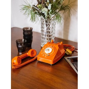 Alix, le téléphone vintage orange n°592