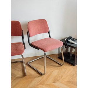 Paire de chaises chromées roses n°1238