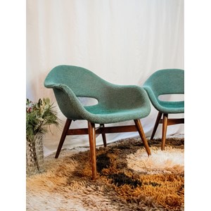 Paire de fauteuils en tissu n°837