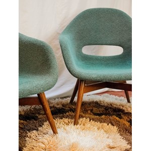 Paire de fauteuils en tissu n°837