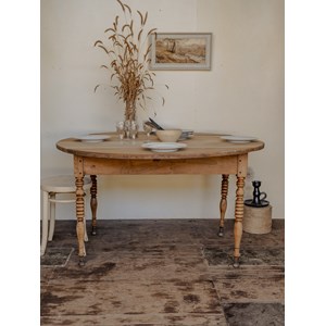 Table à manger ronde en bois n°574