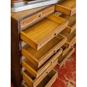 Meuble de métier aux multiples tiroirs en bois n°233