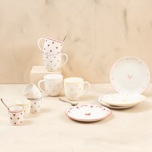 Lot de 4 mugs love 9,6 cm