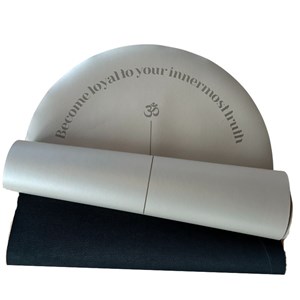 Tapis de yoga antidérapant star mantra taupe