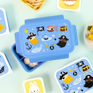 Lunch box pirates