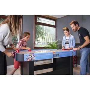 Air hockey teenager play4fun