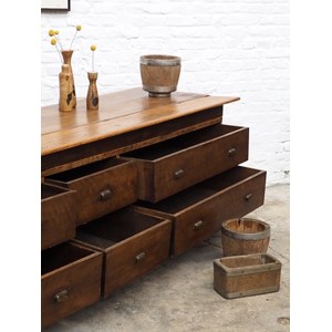 Grand meuble de cordonnier en bois n°210