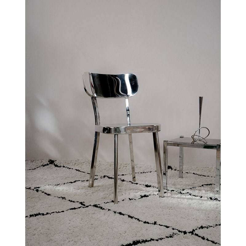 Alma, la chaise en inox n°1254