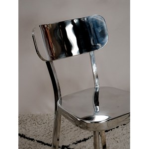 Alma, la chaise en inox n°1254