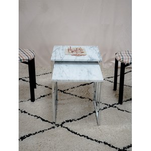 2 tables gigognes en marbre et métal n°136