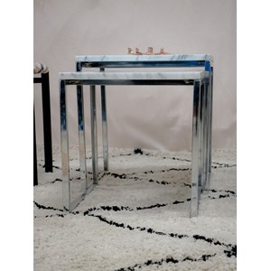 2 tables gigognes en marbre et métal n°136