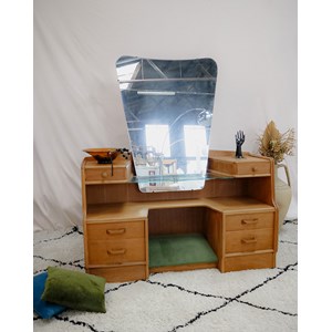 Grande coiffeuse en chêne n°240