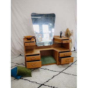 Grande coiffeuse en chêne n°240