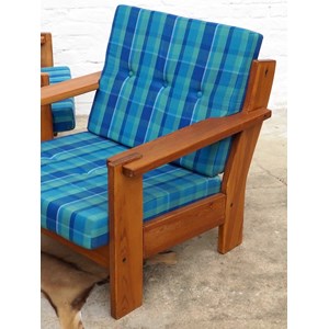 Paire de fauteuils en pin et tissu n°817